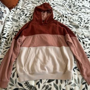 5 American Eagle Crewnecks and hoodies!!